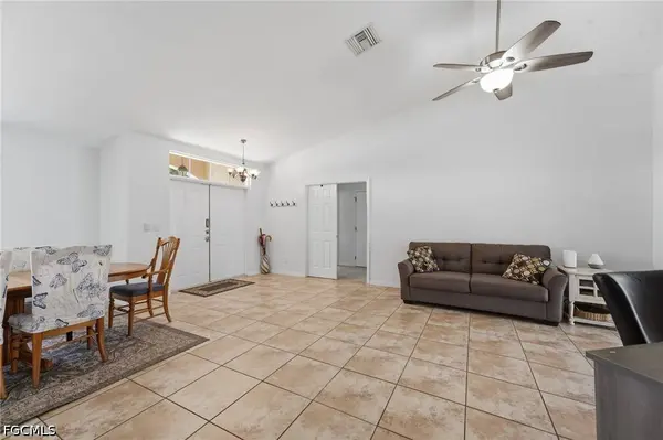 3418 Oasis BLVD, Cape Coral, FL 33914
