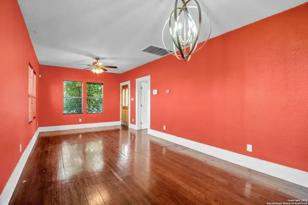 1617 michigan, San Antonio, TX 78201