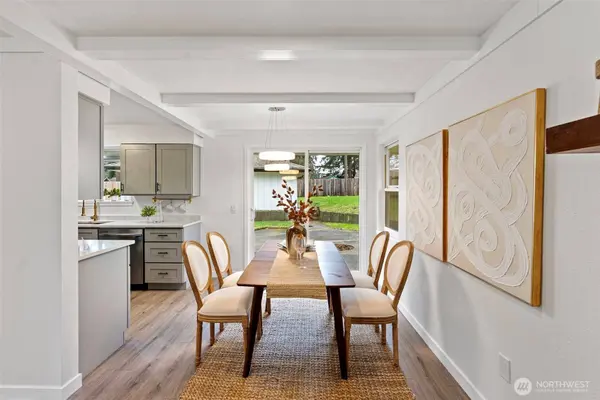 3772 Colonial LN SE, Port Orchard, WA 98366