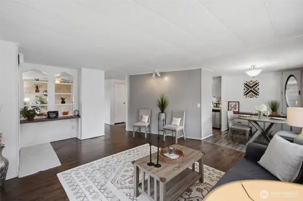 1510 Maple LN #34, Kent, WA 98030