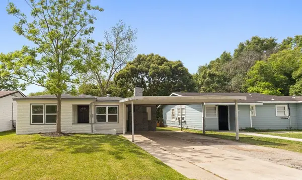 2545 Jackson ST, La Marque, TX 77568