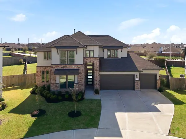 8922 Granary Gate LN, Richmond, TX 77407