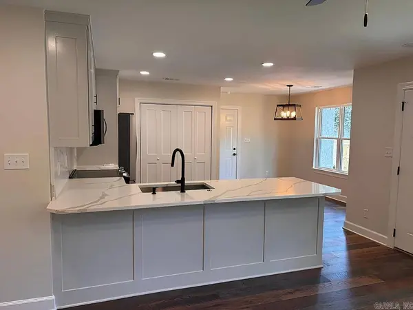 109 Chitwood Street, Hot Springs, AR 71913