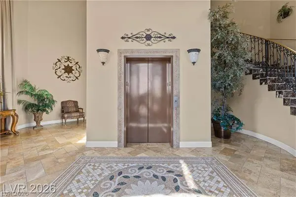 15 Via Mantova #201, Henderson, NV 89011