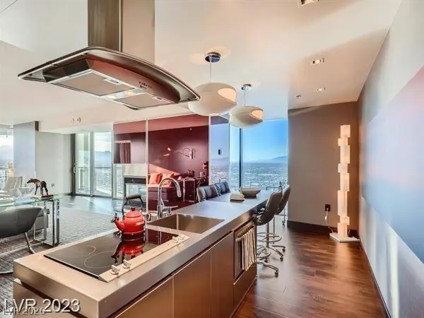 4381 W Flamingo RD #5101, Las Vegas, NV 89103