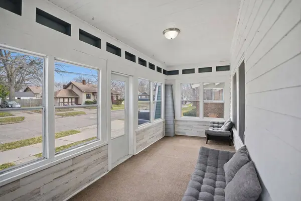 1743 Paris SE Avenue, Grand Rapids, MI 49507