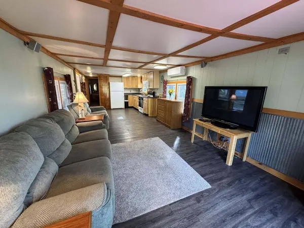 4499 Woodland Drive, Six Lakes, MI 48886