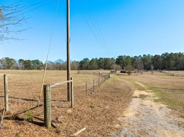 23 Wren Sam, Laurel, MS 39443
