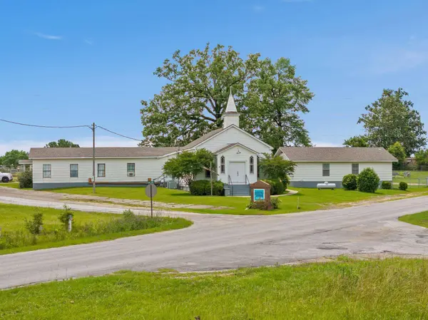 291 Magnolia, Laurel, MS 39443