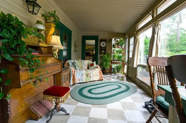 1102 Dogwood, Nashville, GA 31639