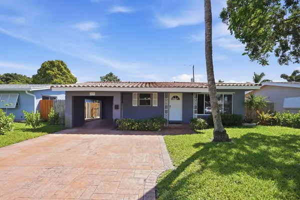 4630 NE 3rd TER, Oakland Park, FL 33334