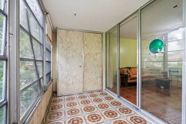 3000 NW 48th TER #130, Lauderdale Lakes, FL 33313