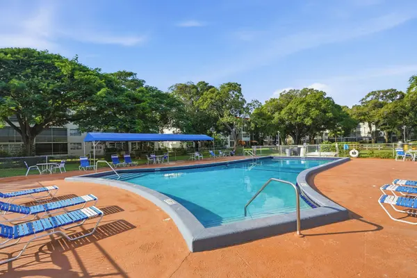 3000 NW 48th TER #130, Lauderdale Lakes, FL 33313