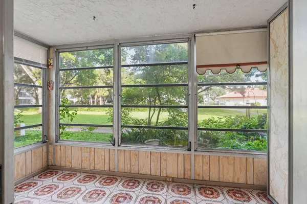 3000 NW 48th TER #130, Lauderdale Lakes, FL 33313
