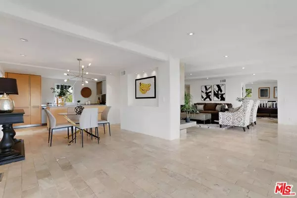 6240 Mulholland Hwy, Los Angeles, CA 90068