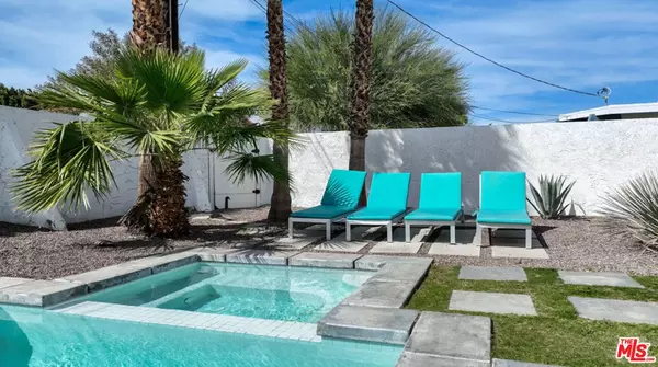 2295 Nicola Rd, Palm Springs, CA 92262