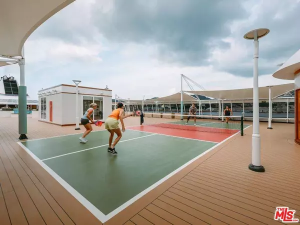 Villa Vie Odyssey Ocean View Villa, Beverly Hills, CA 90211