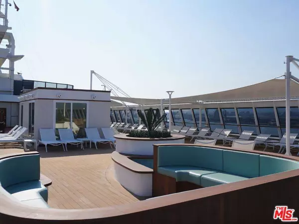 Villa Vie Odyssey Ocean View Villa, Beverly Hills, CA 90211