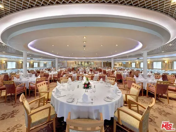 Villa Vie Odyssey Ocean View Villa, Beverly Hills, CA 90211