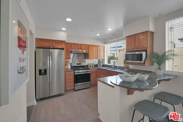 1222 S Westgate Ave #204, Los Angeles, CA 90025