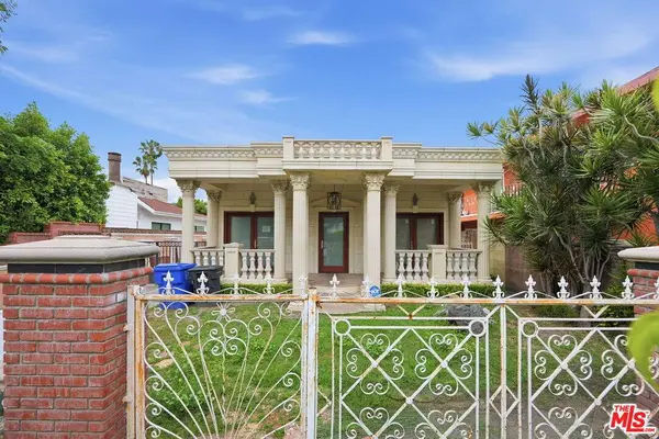 621 Westbourne Dr, West Hollywood, CA 90069