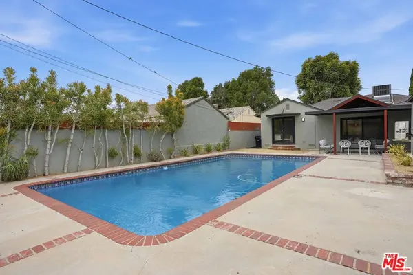 7530 Gaviota Ave, Van Nuys, CA 91406