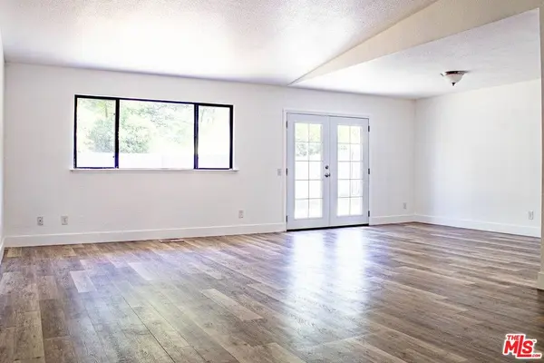 823 Spaniel Dr, Redding, CA 96003