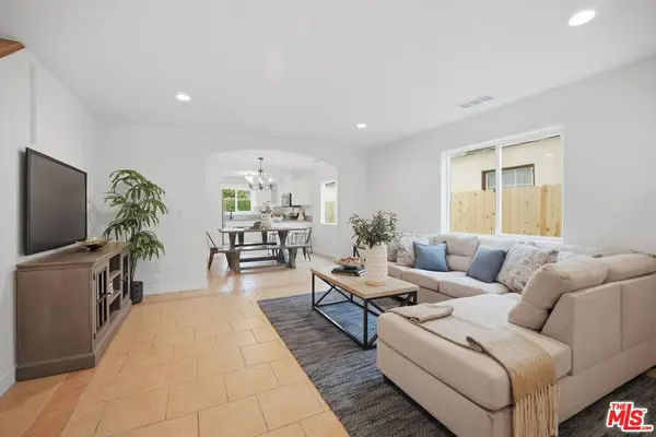 2650 E Dominguez St, Long Beach, CA 90810