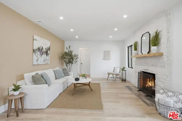 7530 Gaviota Ave, Los Angeles, CA 91406