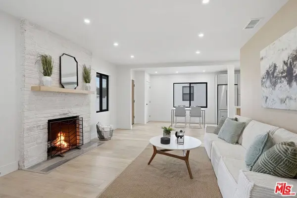 7530 Gaviota Ave, Los Angeles, CA 91406