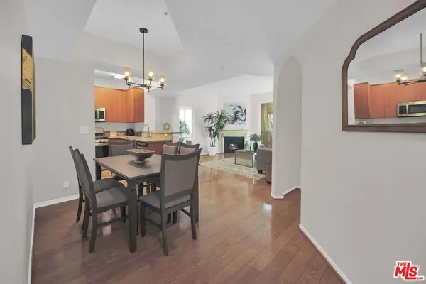 620 S Gramercy Pl #135, Los Angeles, CA 90005