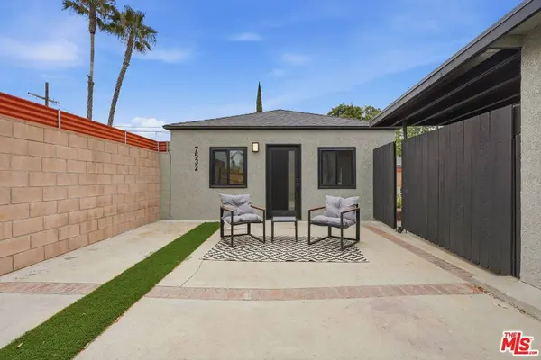 7532 Gaviota, Los Angeles, CA 91406