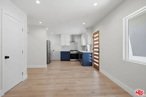 7803 Clearfield Ave, Panorama City, CA 91402