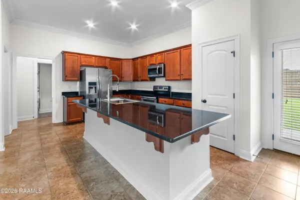 120 Kohen Luke DR, Lafayette, LA 70506