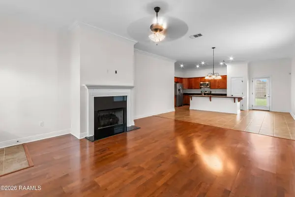 120 Kohen Luke DR, Lafayette, LA 70506