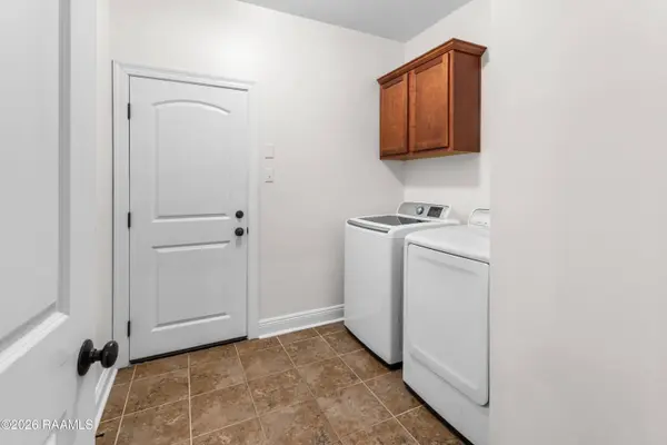 120 Kohen Luke DR, Lafayette, LA 70506