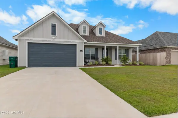 103 Embark LN