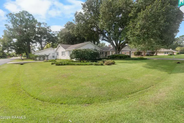 108 Juanita DR, Lafayette, LA 70506