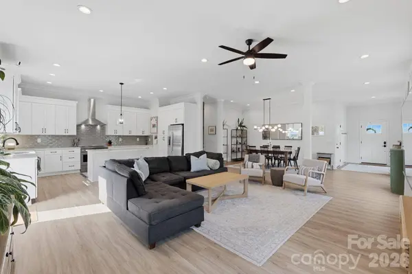 326 Belton ST, Charlotte, NC 28209