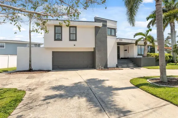 900 79TH ST S, St Petersburg, FL 33707