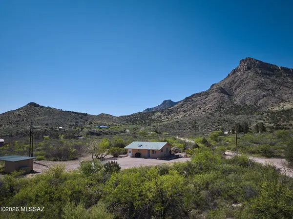 2388 S Hatari LN, Portal, AZ 85632