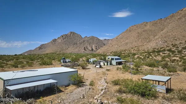 11833 N Owls Butte Trl, San Simon, AZ 85632
