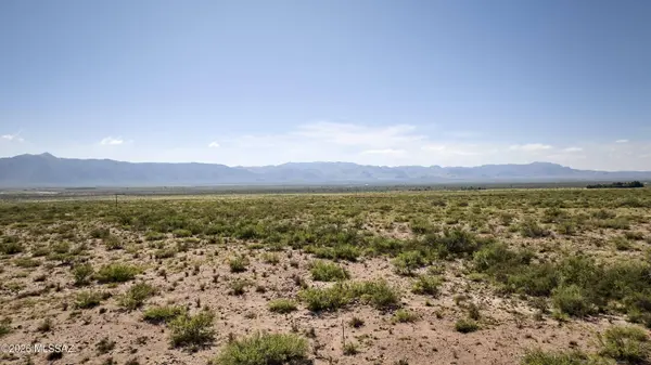 10 Acres S Lone Oak Ln #D, Portal, AZ 85632
