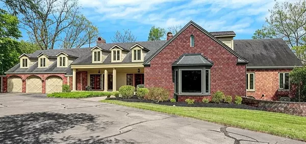 Great homes with Detached Garage 1