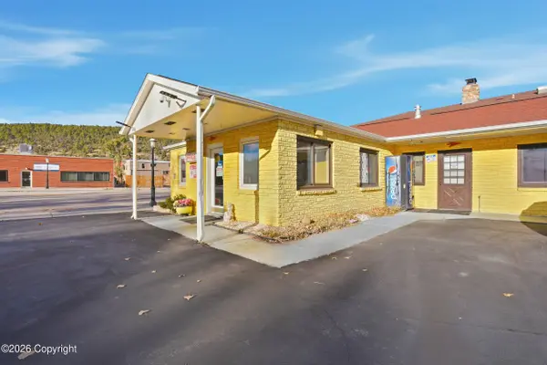 214 E Cleveland St, Sundance, WY 82729