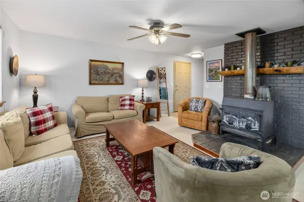 211 Indian Hill RD, Cle Elum, WA 98922