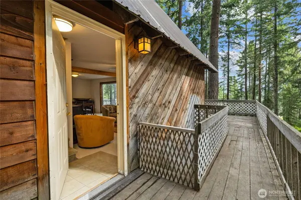 211 Indian Hill RD, Cle Elum, WA 98922