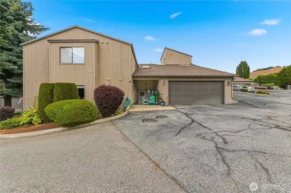 225 19th ST NE #15, East Wenatchee, WA 98802