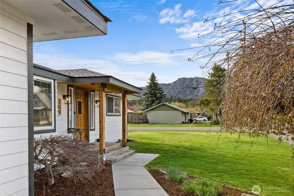 309 7th ST, South Cle Elum, WA 98943