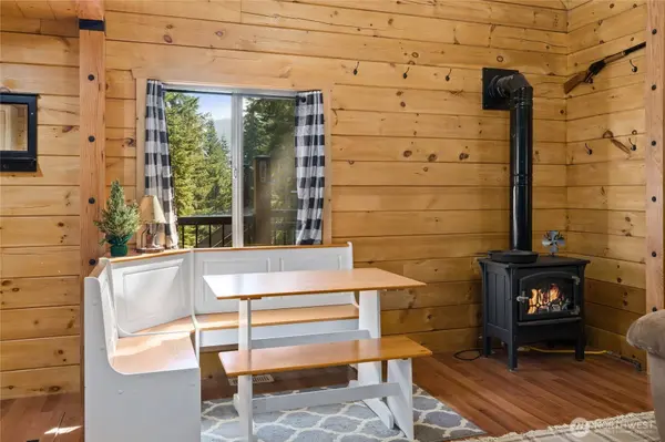 131 RR Spurs RD, Easton, WA 98925